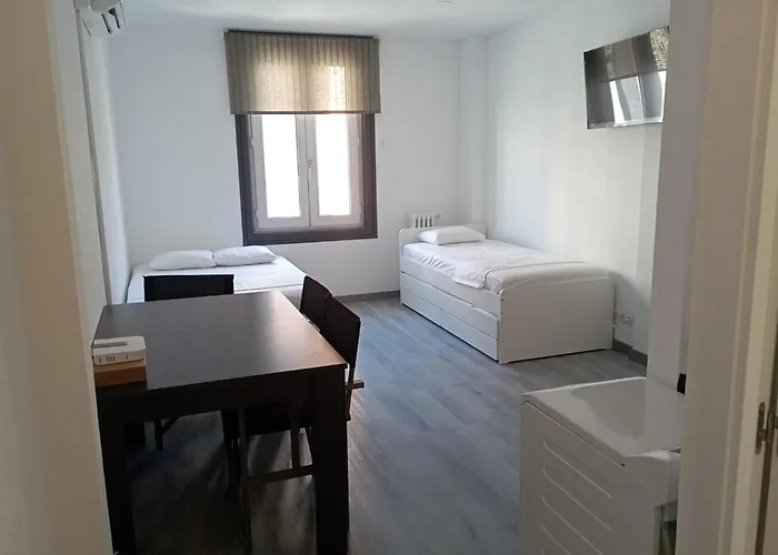 Estudio en Callao, 4 personas