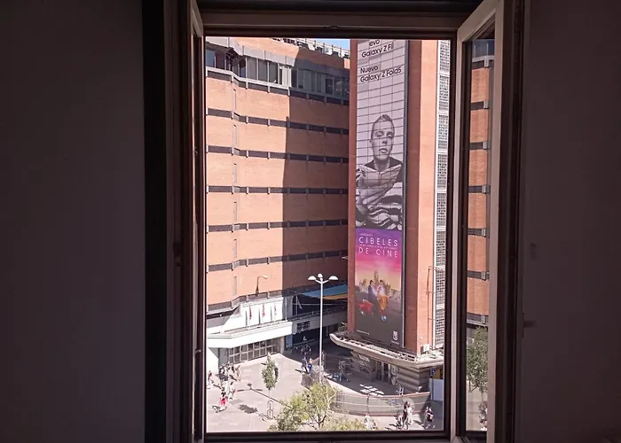 Estudio en Callao, 4 personas